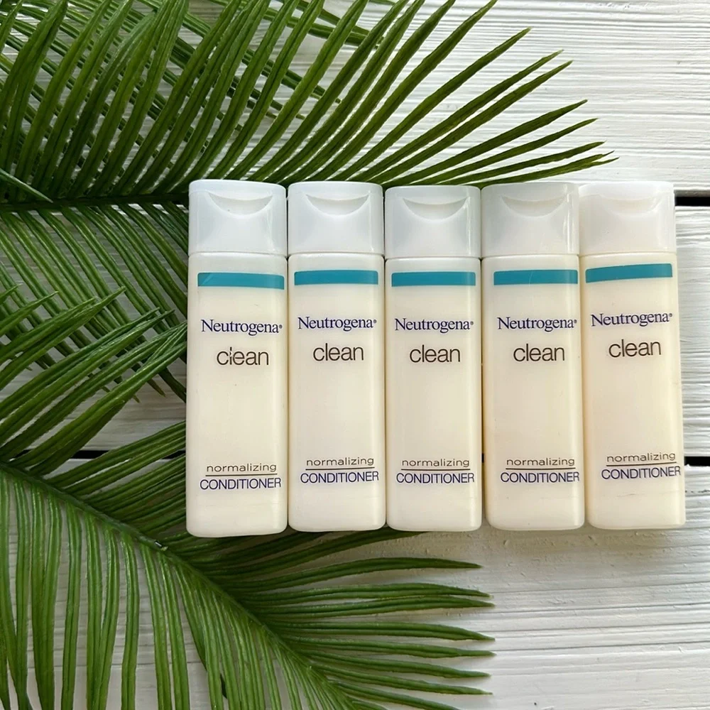 NEW Neutrogena Clean Normalizing Conditioner Travel Size Set of 5